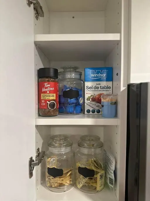 Brand New 1 Bedroom Basement Suite. Wi-Fi,Netflix Έντμοντον Διαμέρισμα