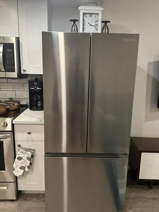 Brand New 1 Bedroom Basement Suite. Wi-Fi,Netflix Edmonton